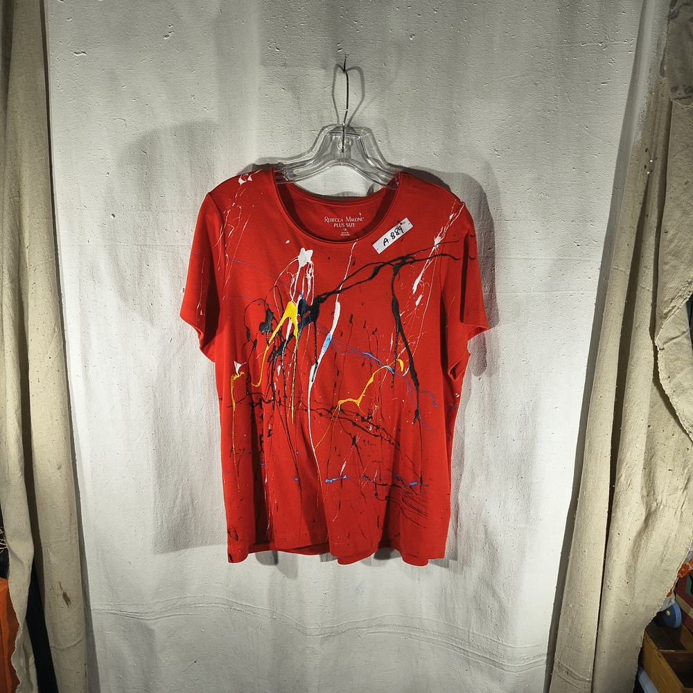 Timothy Designs Women's Size 1X Red Scoop Neck T-Shirt W/Unique Street Wear Art